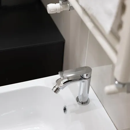 Ai 2 G - Luxury בית הארחה בארי