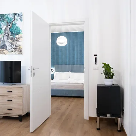 Ai 2 G - Luxury 3* Bari